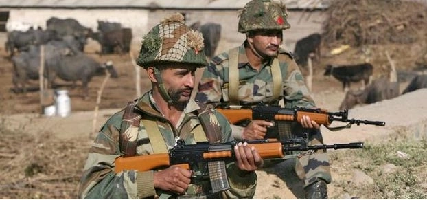 भारतीय सेना ने दिया पाक को मुंहतोड़ जवाब - Indian Army, Pakistan, ceasefire violations, firing, strike