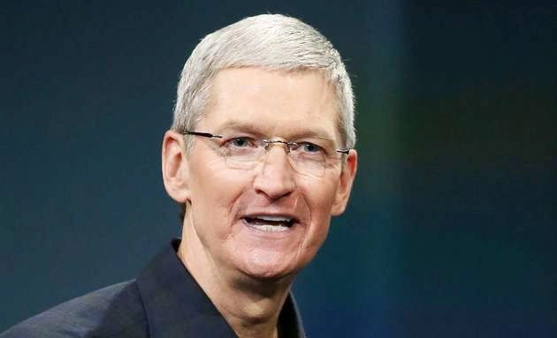 आईफोन की बिक्री घटने से कटी टिम कुक की सैलरी - Apple, Tim Cook, salaries