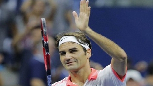 फेडरर को जीत के लिए बहाना पड़ा पसीना - Roger Federer enters third round of Australian Open