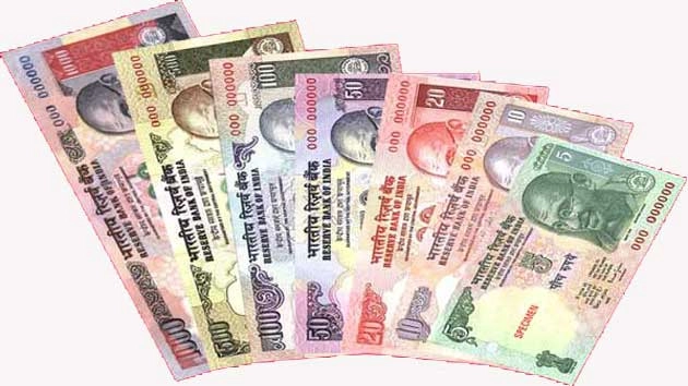 नोटबंदी, दिल्ली के अरबपति ने बैंगलोर में कैश के लिए मांगी भीख - currency ban : Delhi billionaire