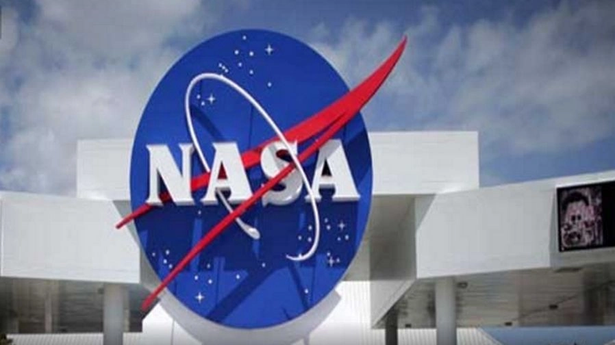 नासा अंतरिक्ष केन्द्र में योग कार्यक्रम - Yoga in NASA