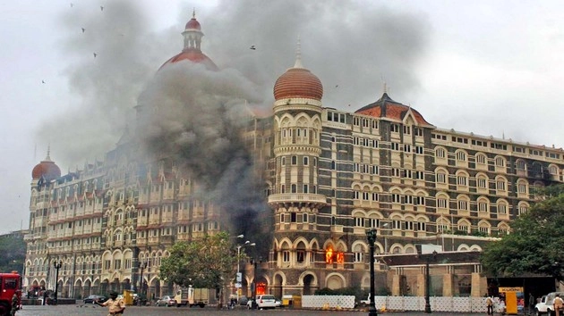 पूर्व पाक अधिकारी ने कबूला, पाक के आतंकी गुट ने ही किया था मुंबई हमला - Mumbai terror attacks, Pakistan