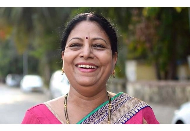 #webviral 51 की उम्र में कॉलेज में की पढ़ाई - webviral college study old woman mumbai