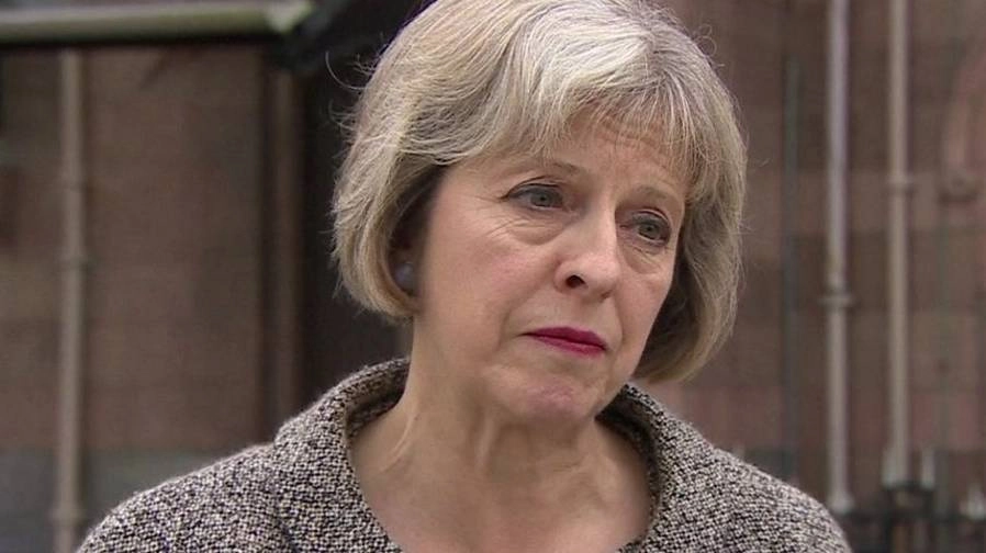 ब्रिटेन में आतंकवादी हमले का खतरा बरकरार : मे - Theresa May