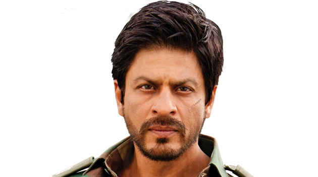 शाहरुख को दिखाए काले झंडे, नहीं निकले ट्रेन से बाहर - Shah Rukh Khan, film 'Rais' Promotion, Bollywood star