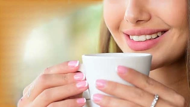 हिन्दी आलेख : चाय मतलब चाय - Hindi Article On Tea