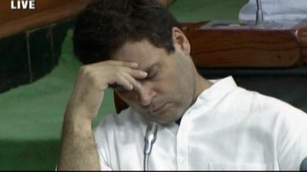 अरे! लोकसभा में फिर सो गए राहुल गांधी... - Rahul Sleeping in Parliament