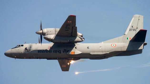 भारतीय वायुसेना का विमान लापता, 29 लोग सवार - Indian Air Force plane missing