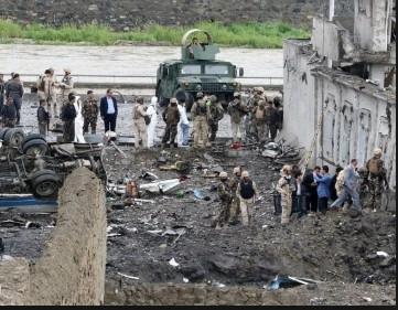 काबुल में आत्मघाती धमाके, 29 की मौत, 142 घायल - Kabul suicide attack, minority, protester death