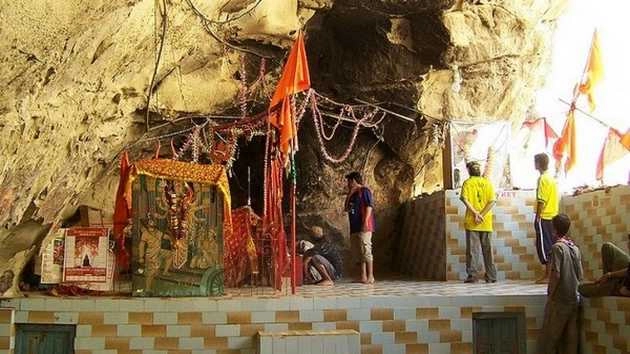 पाकिस्तान में हैं दुर्गा के ये 3 ऐतिहासिक मंदिर | hindu temple in pakistan