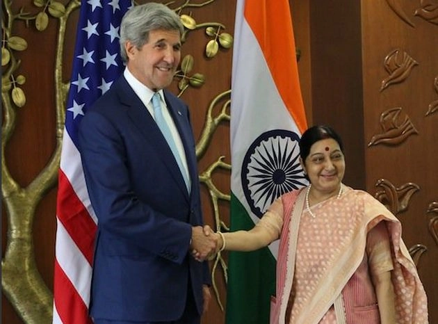 पाकिस्तान आतंकवादियों को पनाह देने से बाज आए : अमेरिका - John Kerry, Sushma Swaraj, terrorism, terrorist attack