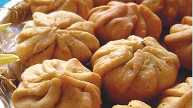 चतुर्थी पर भगवान श्रीगणेश को लगाएं मोदक से भोग, पढ़ें 5 व्यंजन विधियां... - modak sweet dumpling