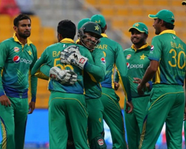 पाकिस्तान की जीत के बाद कश्मीर घाटी में 'उत्सव' - India-Pakistan match, Kashmir Valley