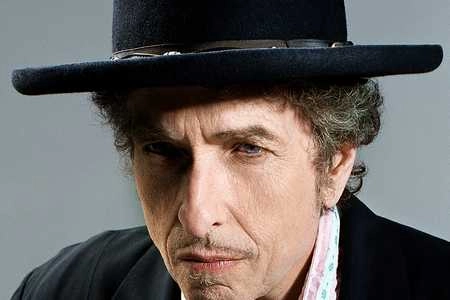 बॉब डिलन होने के मायने - Bob Dylan wins Literature Nobel