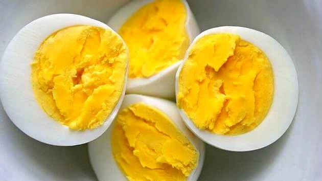 'संडे हो या मंडे रोज खाओ अंडे' - Egg