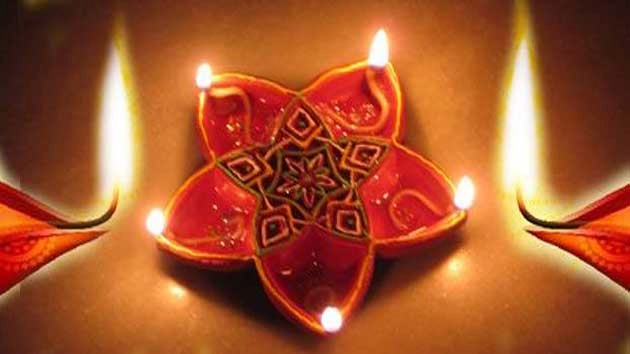 दि‍वाली पर कविता : मन से मन का दीप जलाओ - Hindi Poem On Diwali