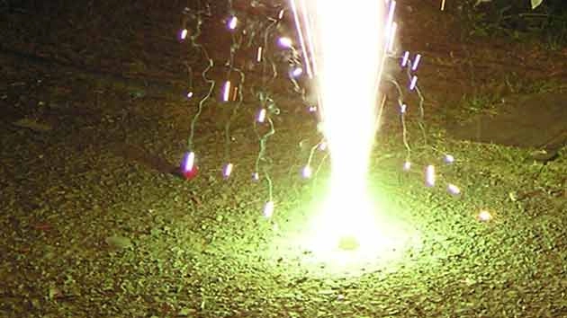 धमाकेदार चुटकुला : दीपावली से पहले पटाखे फूट सकते हैं...
