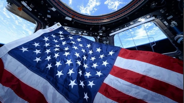 नासा के अंतरिक्षयात्री ने अंतरिक्षयान से डाला वोट - US election 2016