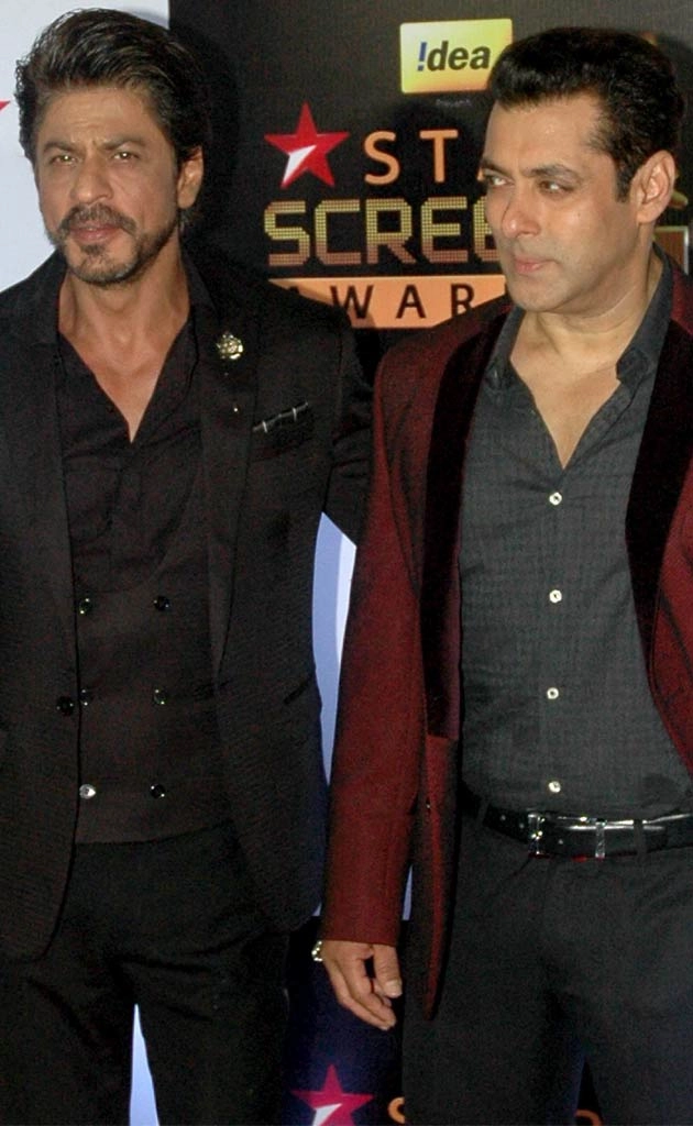 स्टार स्क्रीन अवॉर्ड्स 2016 में शाहरुख-सलमान (फोटो) - Star Screen Awards, Shah Rukh Khan, Salman Khan