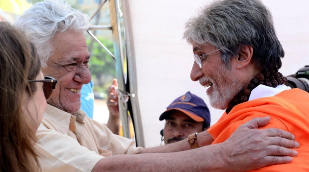 ओम पुरी और अमिताभ बच्चन की आखिरी मुलाकात (देखिए फोटो) - Om Puri, Amitabh Bachchan