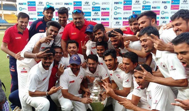 रणजी ट्रॉफी :  मुंबई को हराकर गुजरात बना चैंपियन