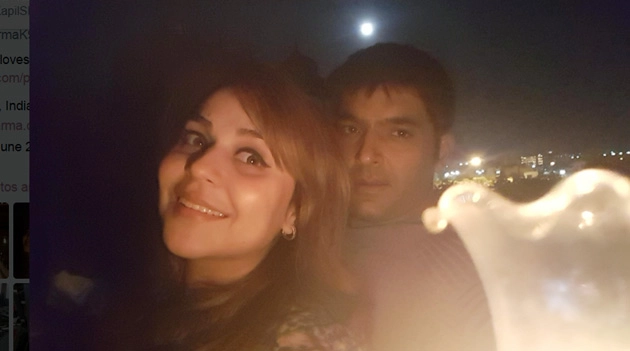 कपिल शर्मा ने पोस्ट किया अपनी गर्लफ्रेंड का फोटो - Kapil Sharma, Ginni, Girlfriend