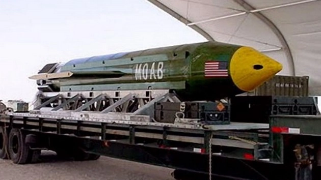 जानिए कितना शक्तिशाली है 'महाबम' जीबीयू-43 - America, Afghanistan, ISIS, GBU 43 bomb