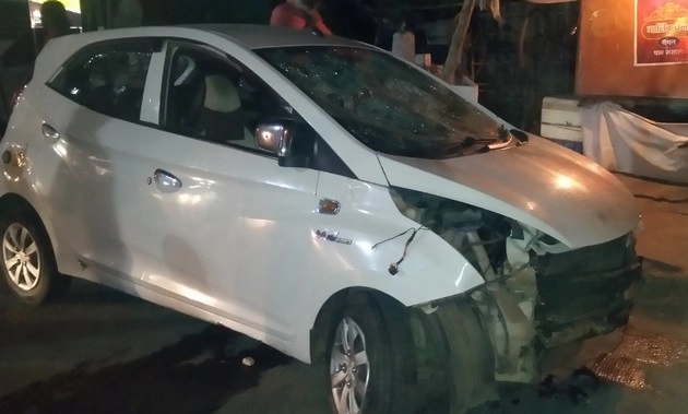 महूनाका पर कार-बाइक की टक्कर, एक की मौत, बच्ची घायल - Indore Accident, Mahunaka intersection