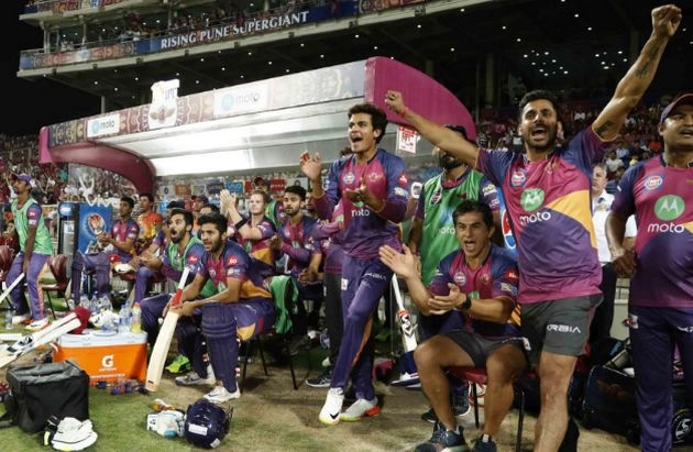 उनादकट की हैट्रिक, राइजिंग पुणे सुपरजाइंट की सनराइजर्स हैदराबाद पर रोमांचक जीत - IPL 10: Rising Pune Supergiants wins match