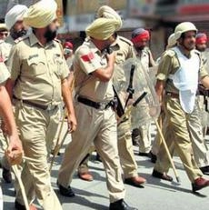 पठानकोट में संदिग्धों को पकड़ने में जुटी पुलिस - Pathankot Terror Attack, Terrorism, Punjab Police