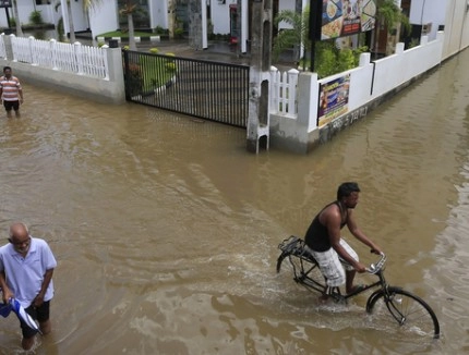 श्रीलंका बाढ़ : 164 तक पहुंची मृतक संख्या