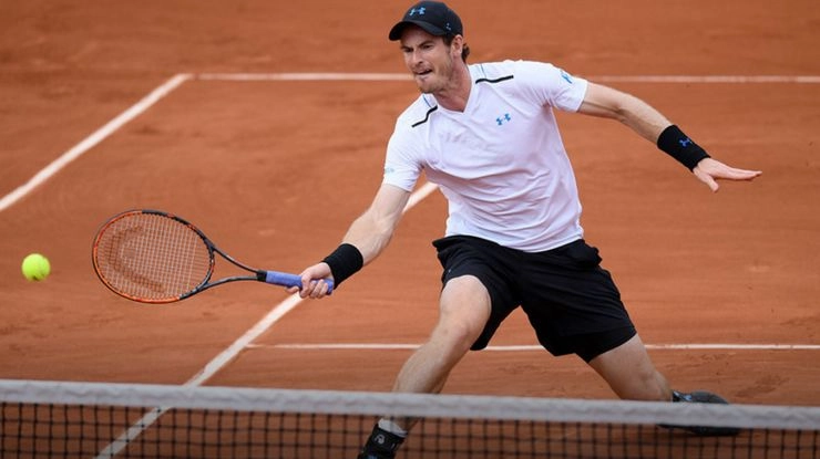 मरे और केर्बर कड़े संघर्ष के बाद चौथे दौर में - Andy Murray, Angelic Kerber