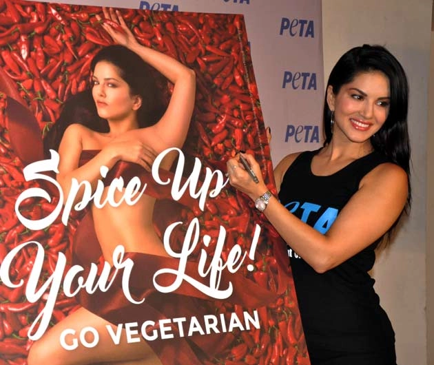 सनी लियोन ने बताया जिंदगी को 'मसालेदार' बनाने का तरीका - Sunny Leone, Peta, vegetarian, Non Veg