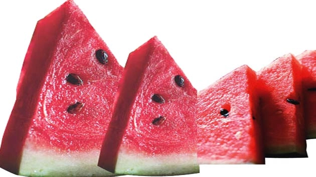 बाल गीत : तरबूज है गर्मी का दुश्मन... - poem on watermelon