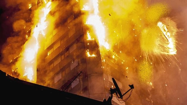दुबई की एक और इमारत में आग लगी