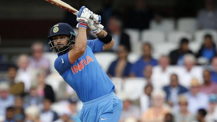 कोहली का शानदार शतक, भारत आठ विकेट से जीता - India beats West Indies by 8 wickets