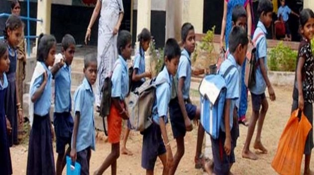 शिक्षा का सात दशक का सफर - Education India Freedom