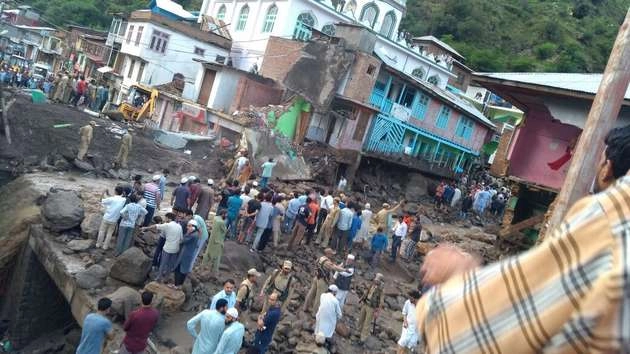 जम्मू-कश्मीर के डोडा में बादल फटने से 6 की मौत