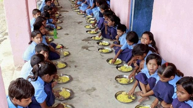 ओडिशा में मध्याह्न भोजन खाने के बाद 80 छात्र बीमार