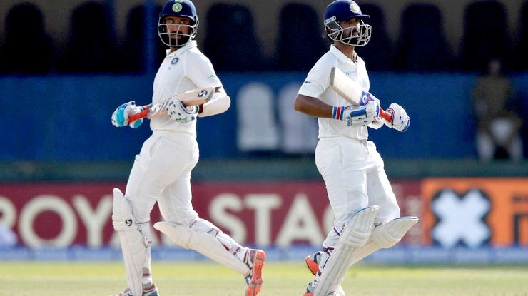 पुजारा रहाणे नहीं किसी और ही बल्लेबाज पर गिरेगी गाज, अय्यर पर भी चुप है टीम मैनेजमैंट - Despite lean patch Cheteshwar Pujara Ajinkya Rahane unlikely to face axe in 2nd Test