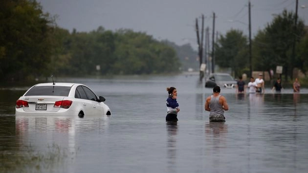 अमेरिका में जलप्रलय, बाढ़ से हाहाकार... - Flood in USA