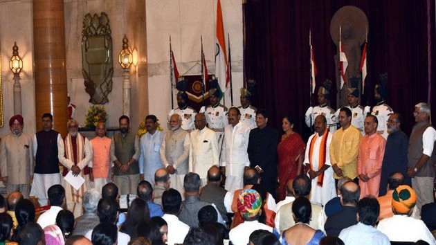 मोदी मंत्रिमंडल का विस्तार : चार कैबिनेट, नौ राज्य मंत्री शामिल