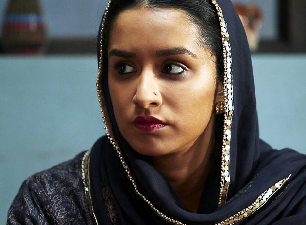 हसीना पारकर : फिल्म समीक्षा - Haseena Parkar, Shraddha Kapoor, Apoorva Lakhia, Samay Tamrakar