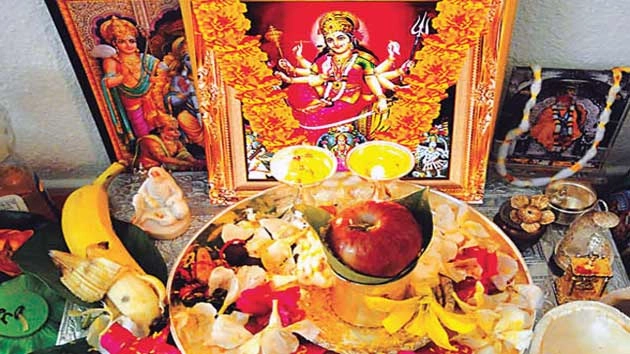 दुर्गा पूजा के दौरान खाने के शौकीनों पर नहीं पड़ा जीएसटी का प्रभाव - GST, Durga Pooja, Kolkata