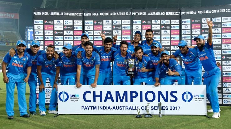 रोहित का शतक, भारत का वनडे में विजयी समापन - India-Australia series Rohit Sharma