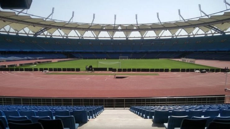 फीफा विश्वकप : नेहरू स्टेडियम के बाहर न झंडे न होर्डिंग - FIFA World Cup Under-17, India, New Delhi, Jawaharlal Nehru Stadium