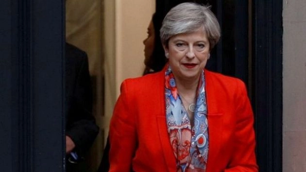 थेरेसा मे को एक और झटका, जस्टिन ग्रीनिंग का इस्तीफा - Theresa May reshuffle in disarray as Justine Greening quits