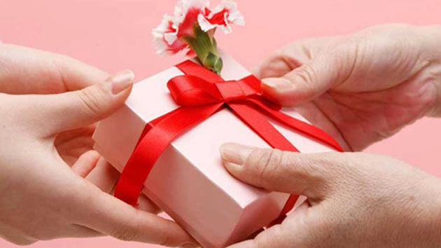 दीपावली पर यह 13 उपहार, बढ़ाएंगे प्यार - 13 Amazing Diwali Gift