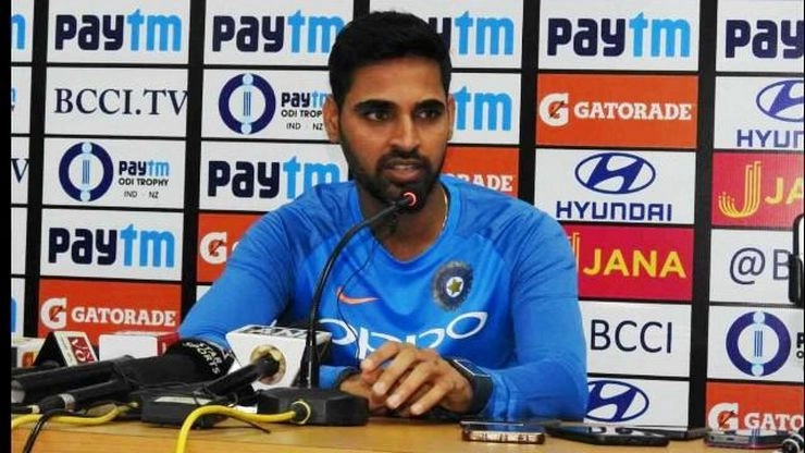 कोलकाता टेस्ट : भुवनेश्वर ने बताई गेंदबाजों की कमी - Kolkata Test,Bhuvneshwar Kumar