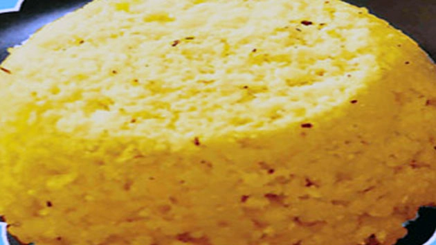 कफ, पित्त और वात को दूर करती है मूंग मोगर की पौष्टिक खिचड़ी - khichadi yellow